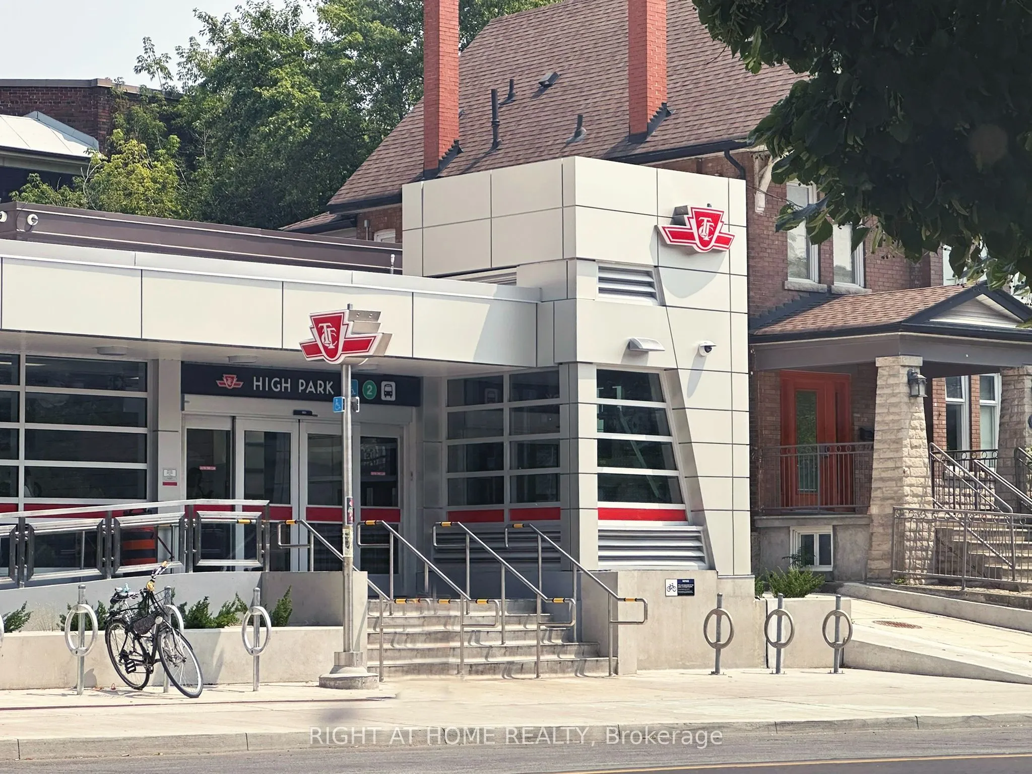 80 Gothic Avenue, #Main+LL