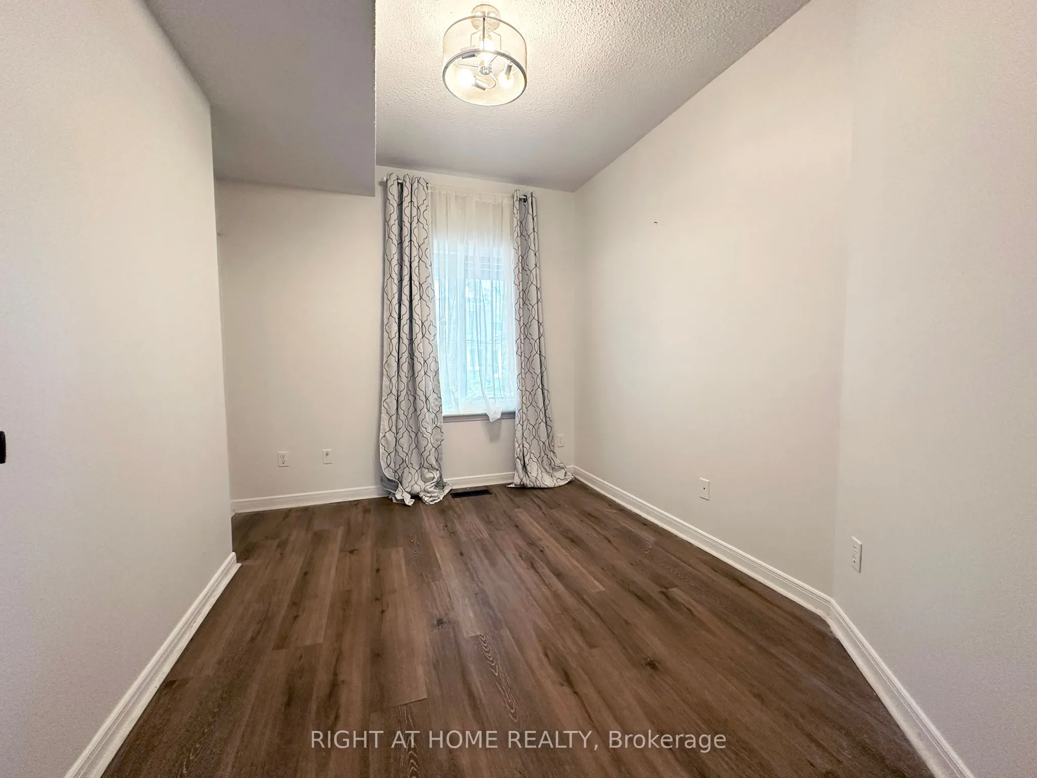 80 Gothic Avenue, #Main+LL