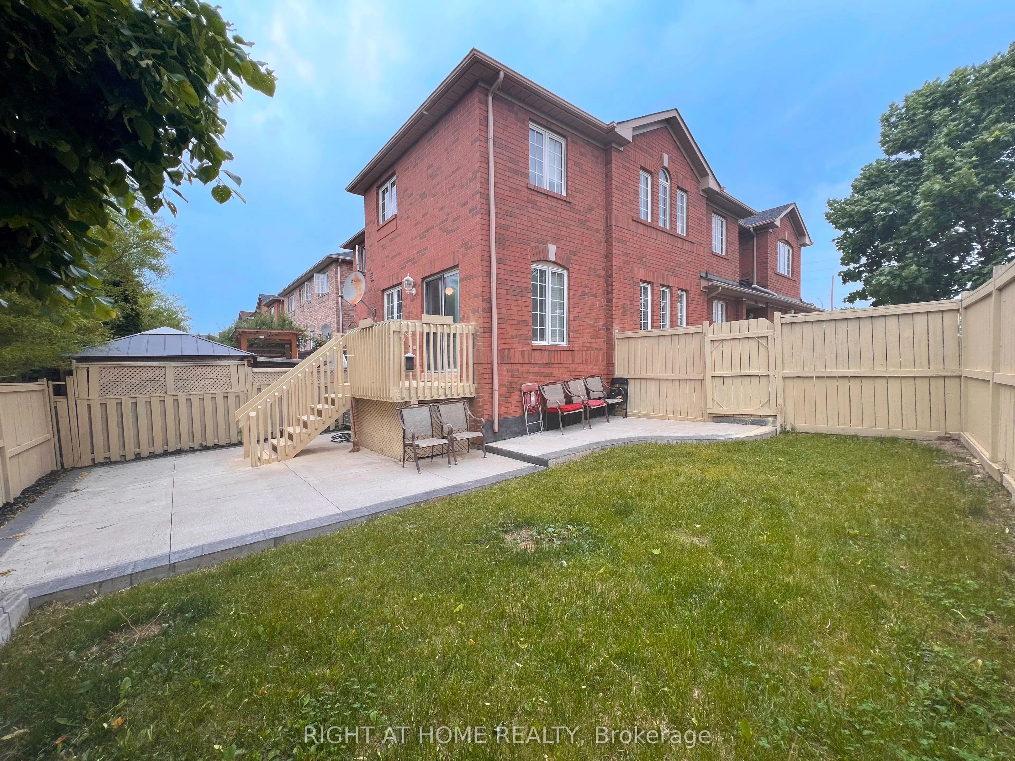 156 Fairhill Avenue