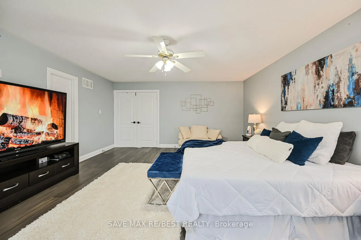 29 Baccarat Crescent
