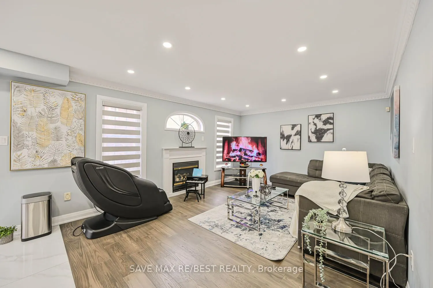 29 Baccarat Crescent