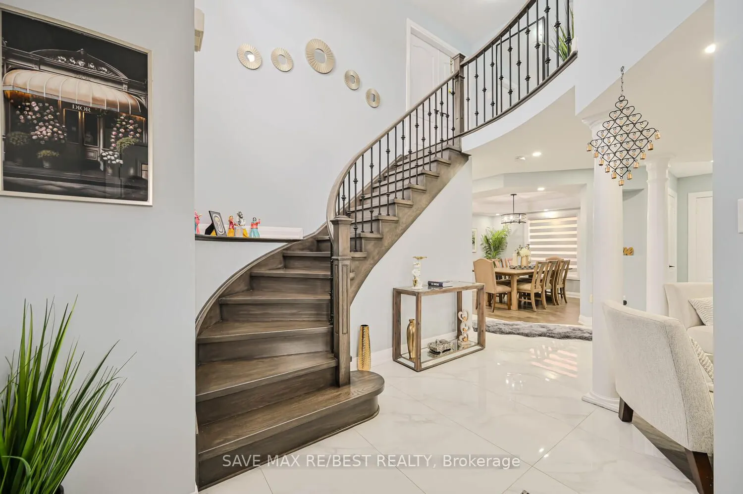 29 Baccarat Crescent