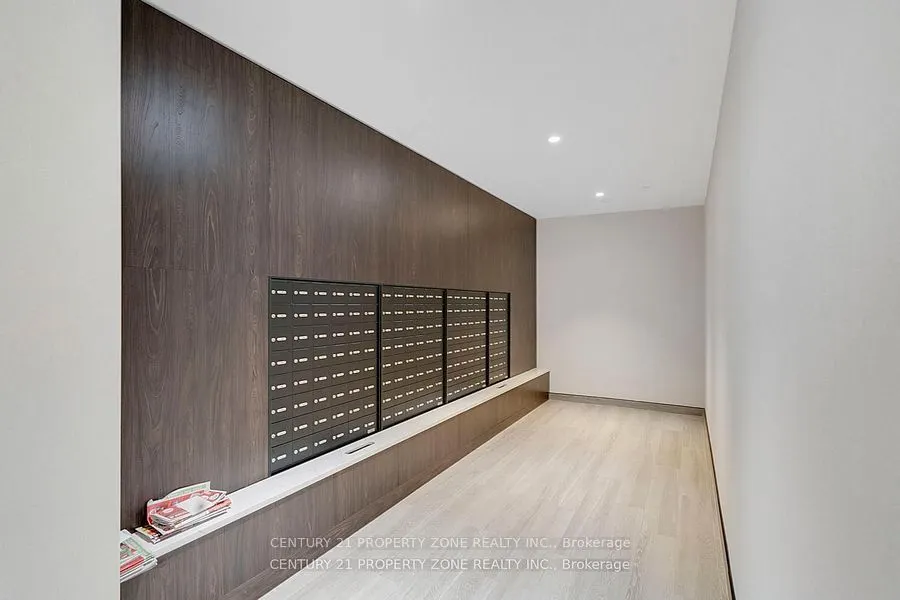 8010 Derry Road, #1505