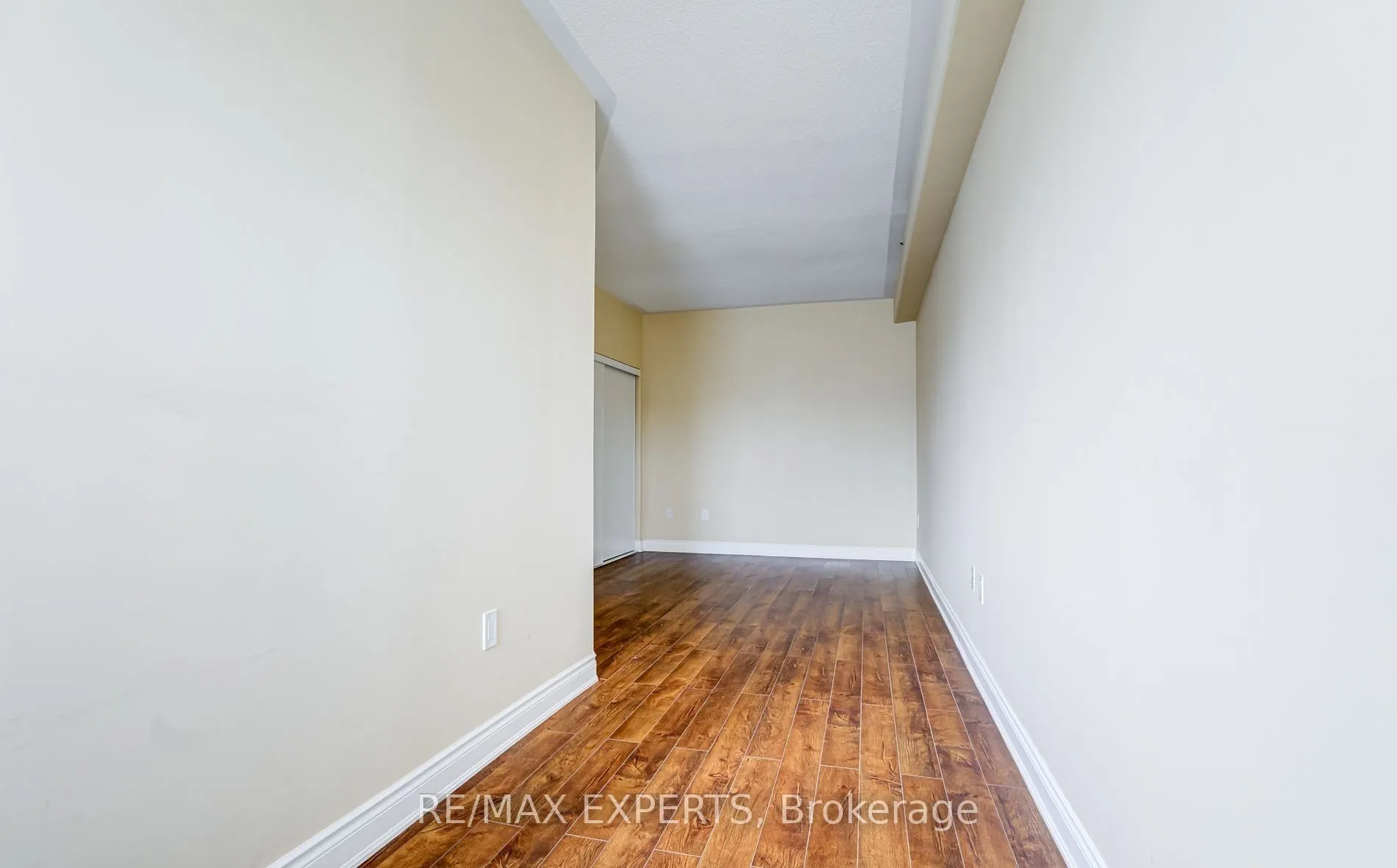 760 Lawrence Ave West, #3