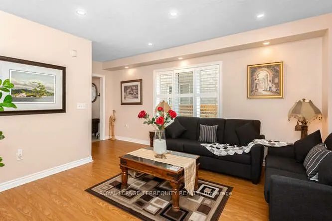7148 Village Walk