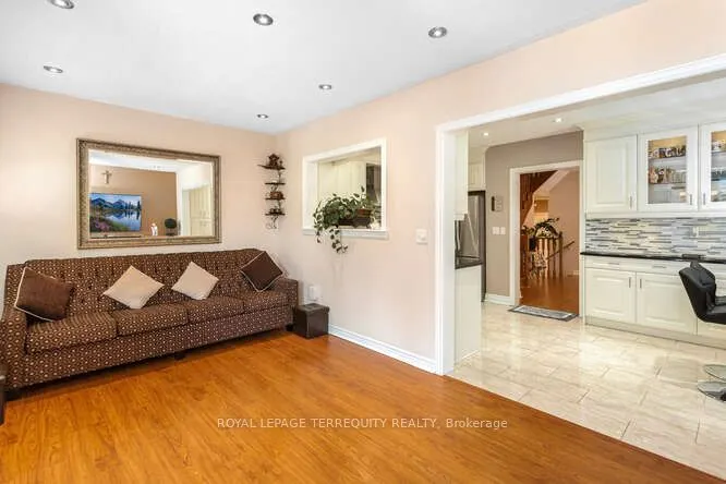 7148 Village Walk