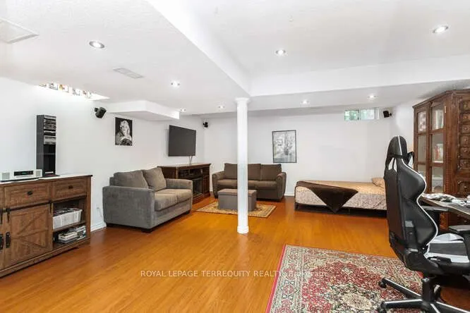 7148 Village Walk