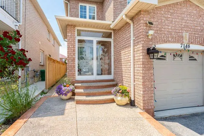 7148 Village Walk