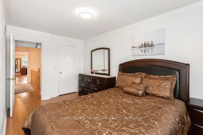 7148 Village Walk