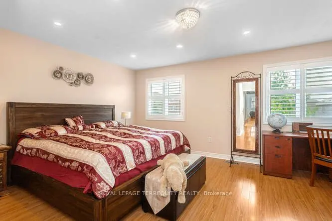 7148 Village Walk