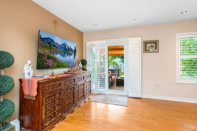 7148 Village Walk