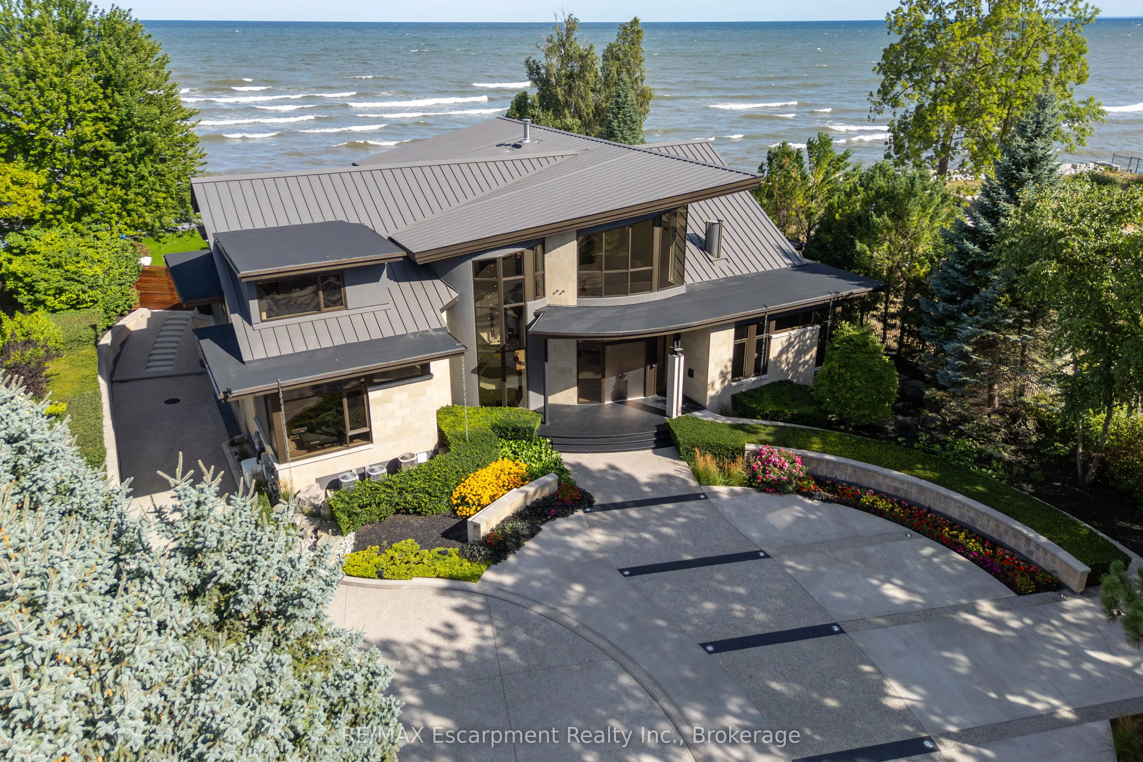 1540 WATERSEDGE Road
