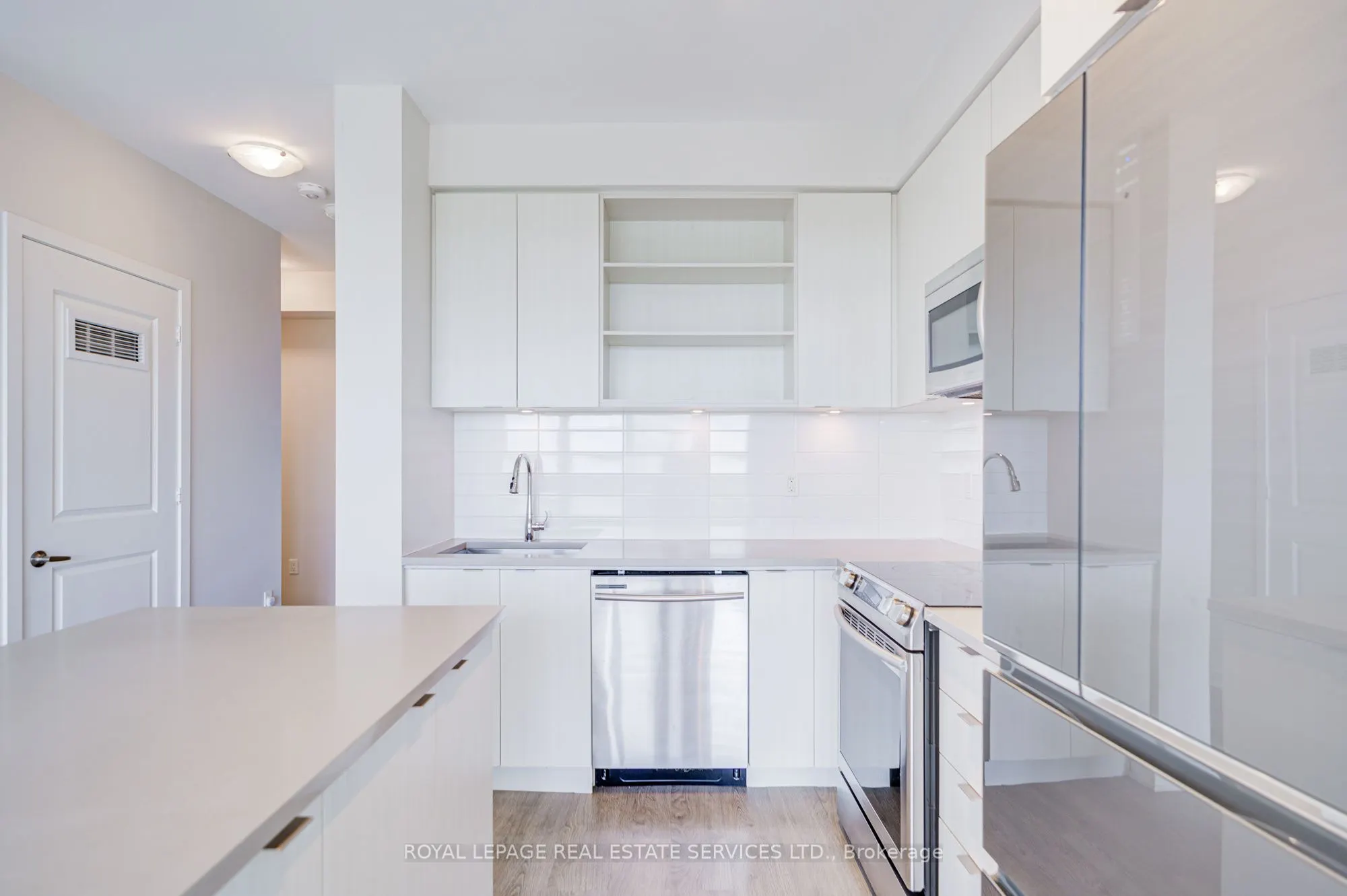 4699 Glen Erin Drive, #503