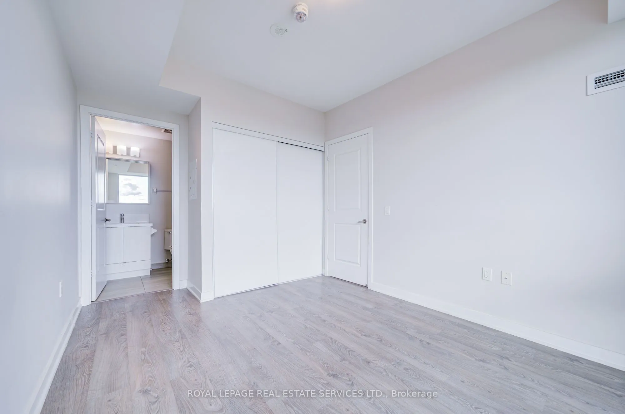 4699 Glen Erin Drive, #503