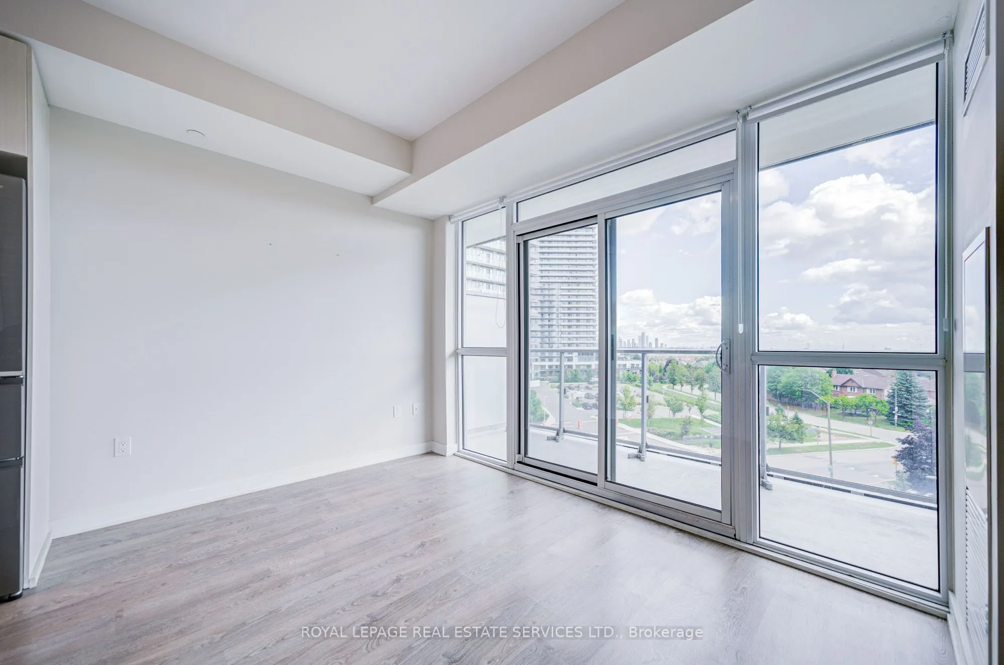 4699 Glen Erin Drive, #503