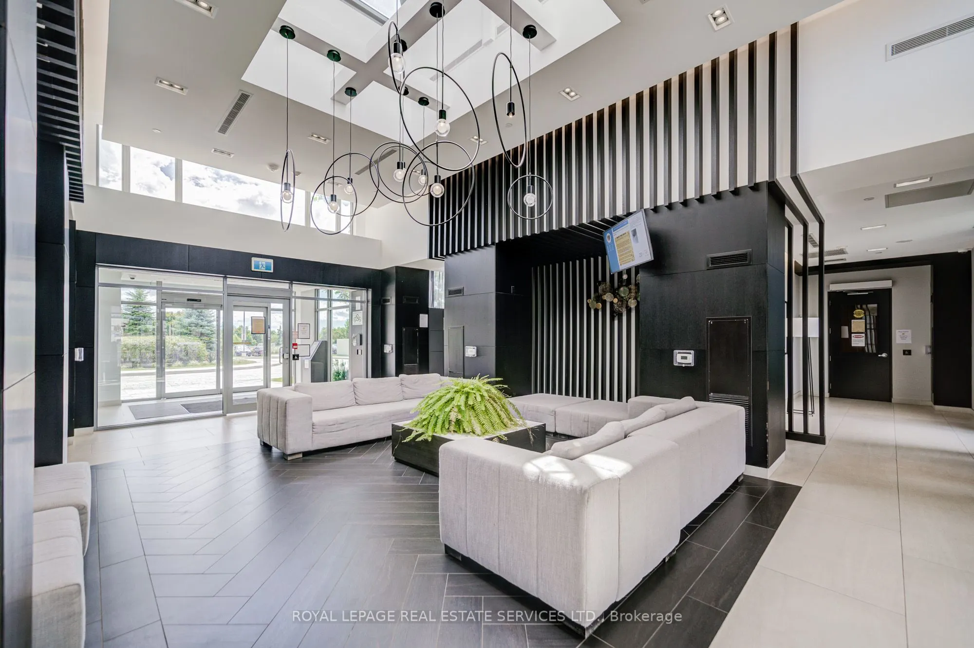 4699 Glen Erin Drive, #503
