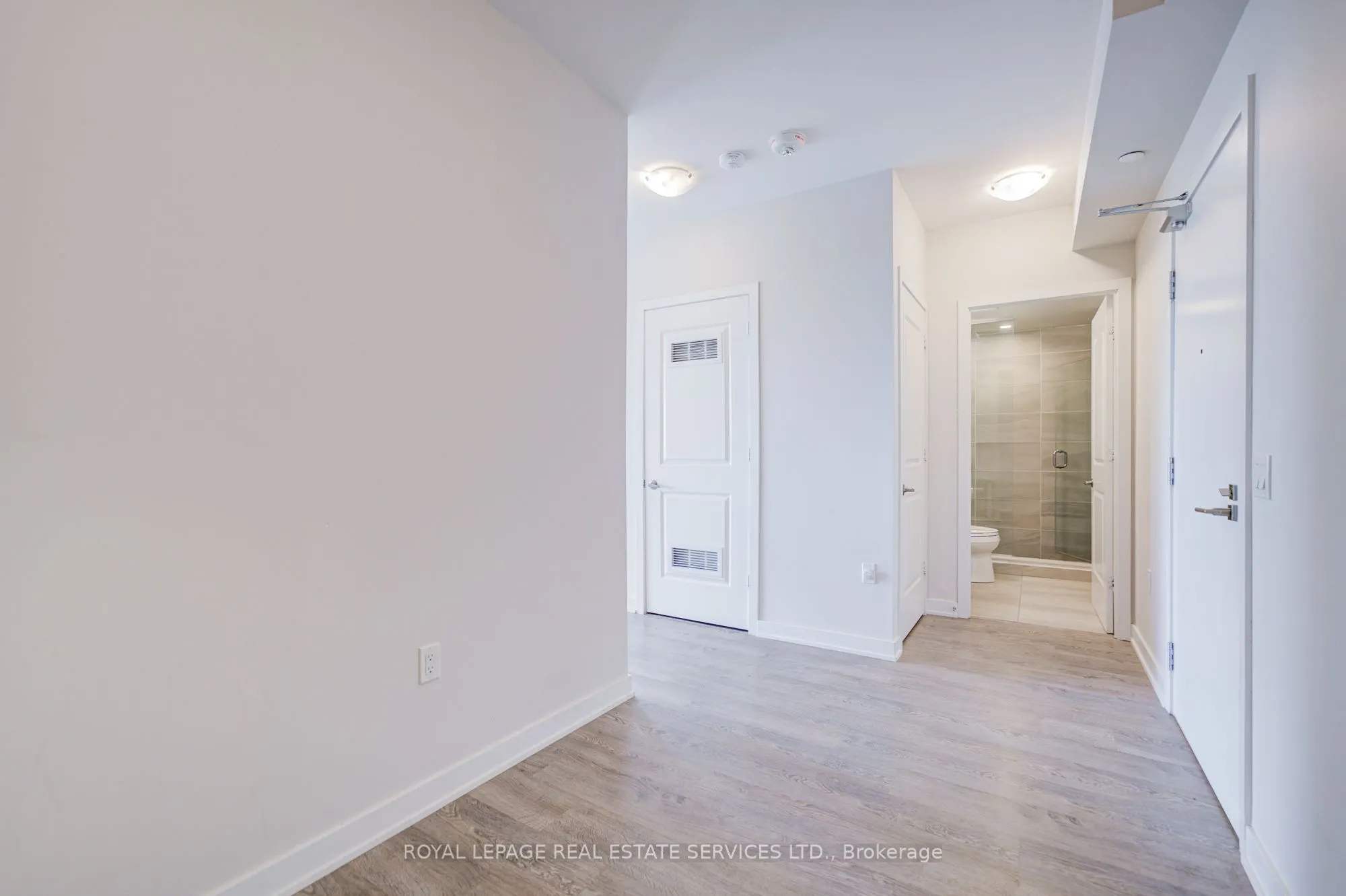 4699 Glen Erin Drive, #503