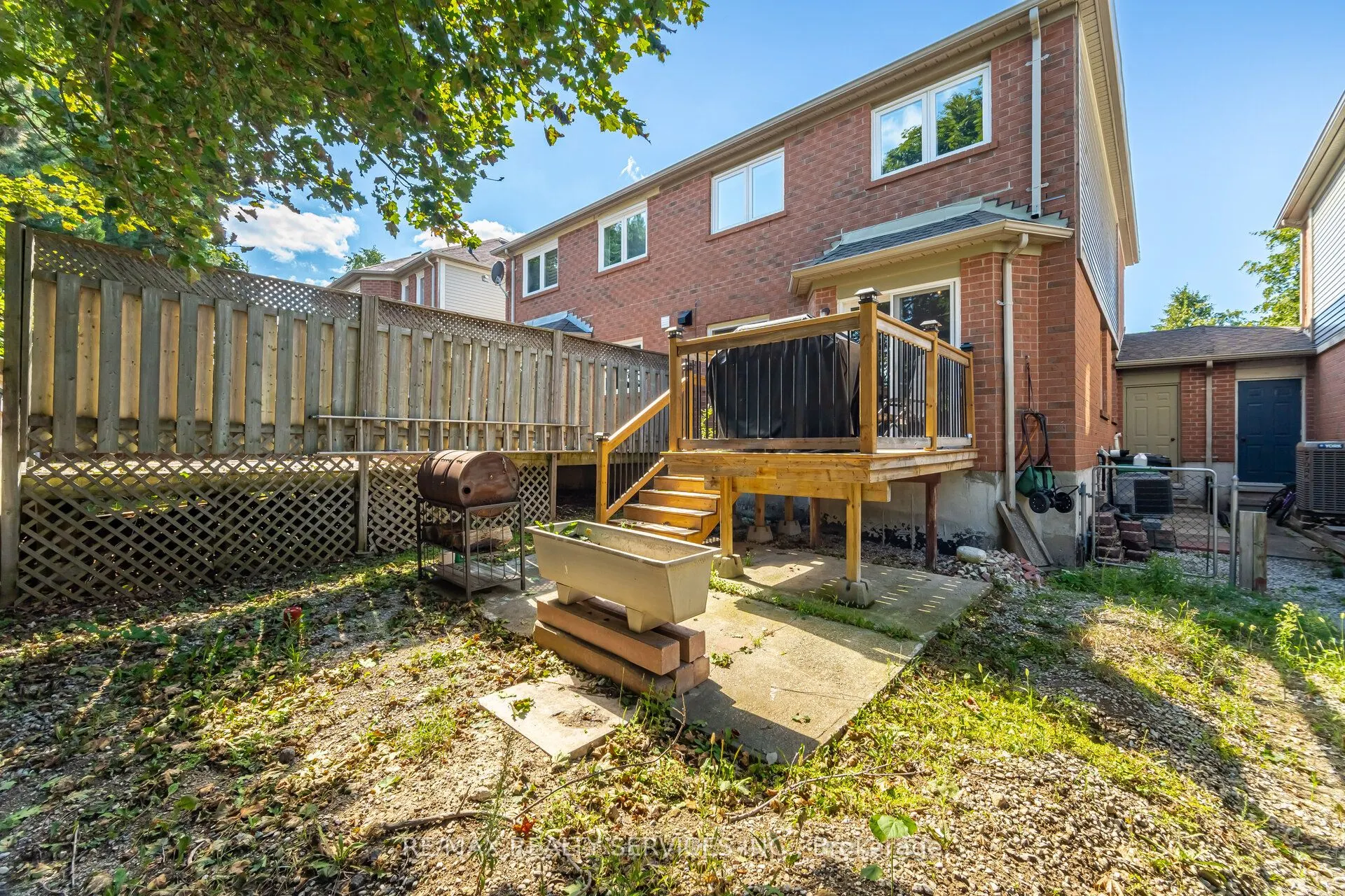 10 Deer Creek Drive