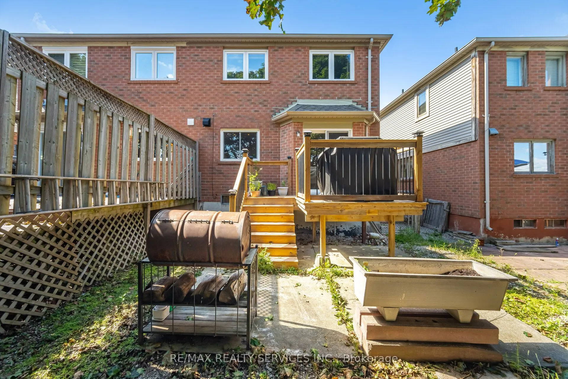 10 Deer Creek Drive