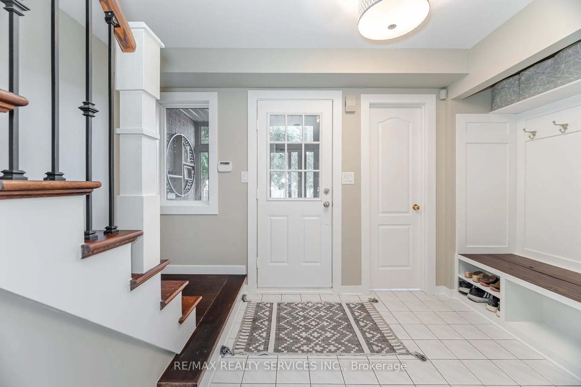 10 Deer Creek Drive