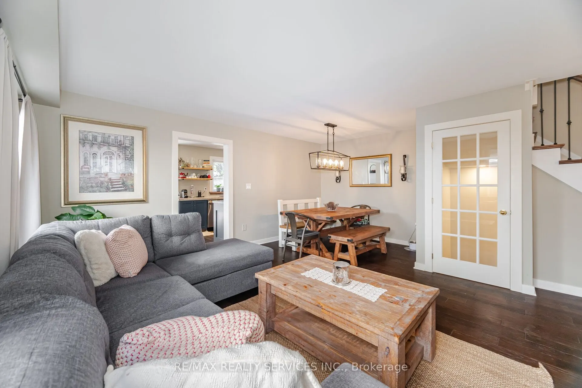 10 Deer Creek Drive