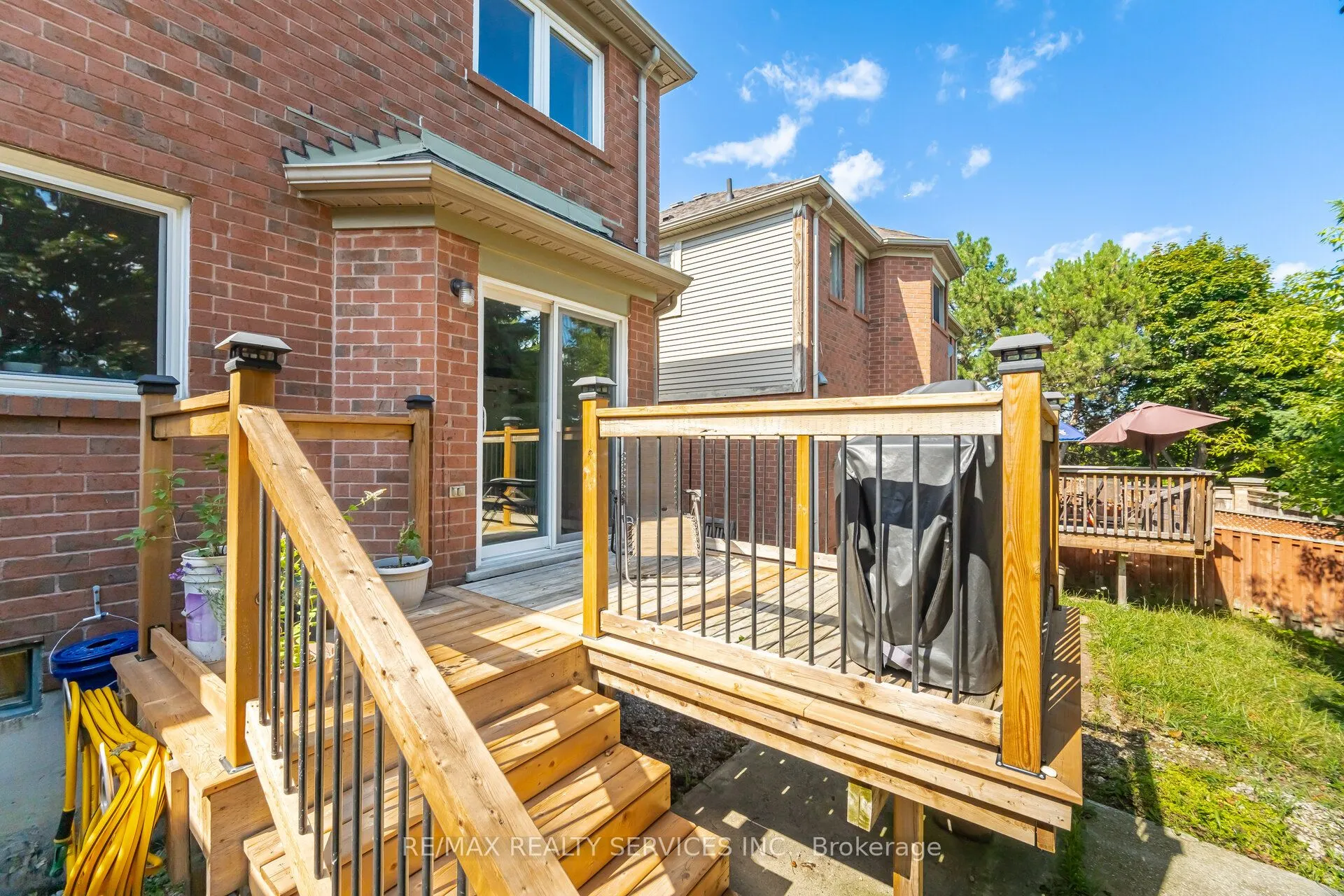 10 Deer Creek Drive