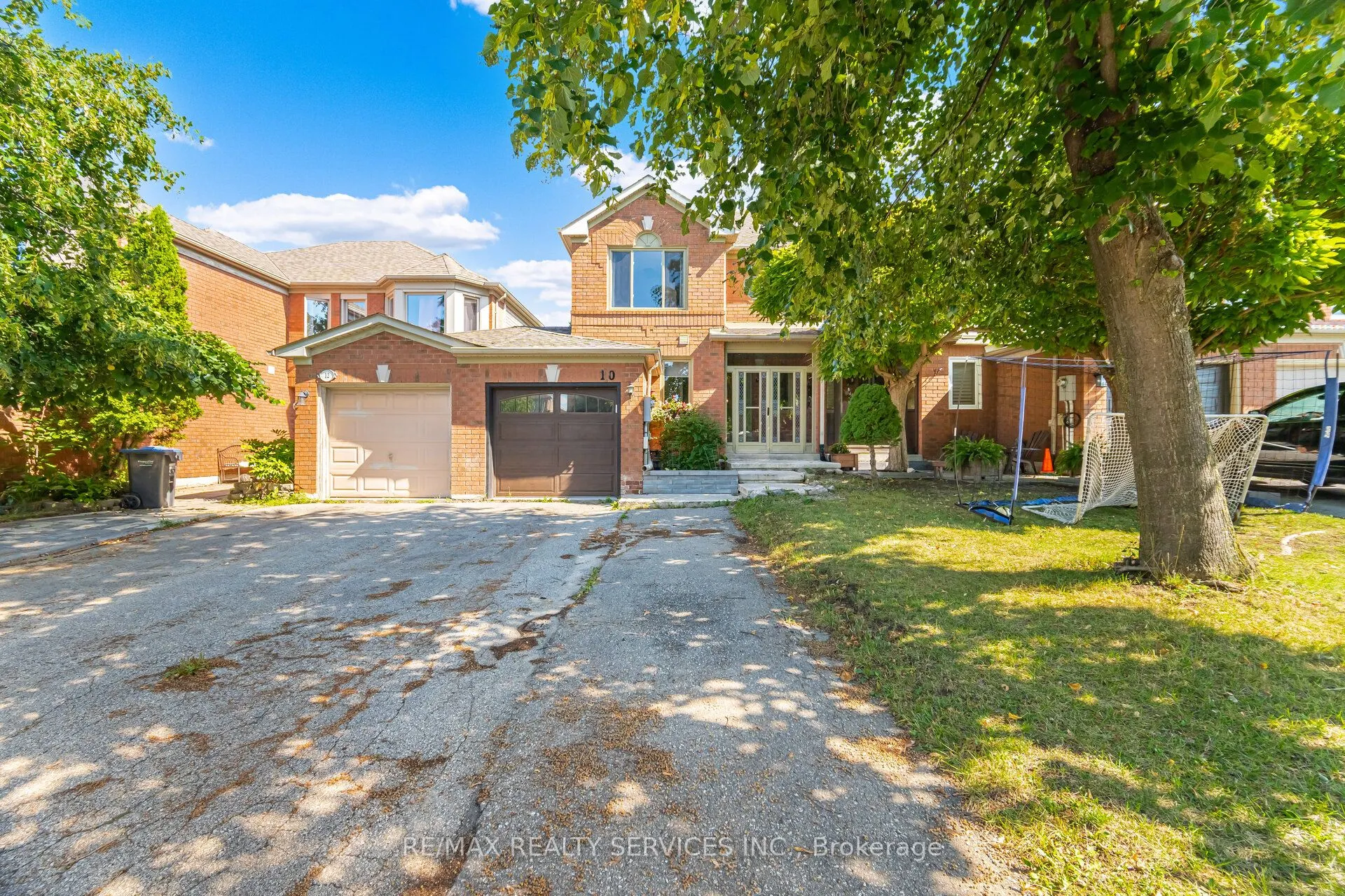 10 Deer Creek Drive