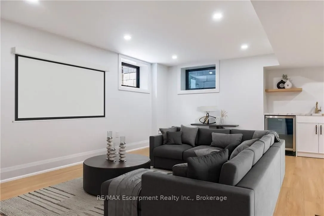 319 Beechfield Road