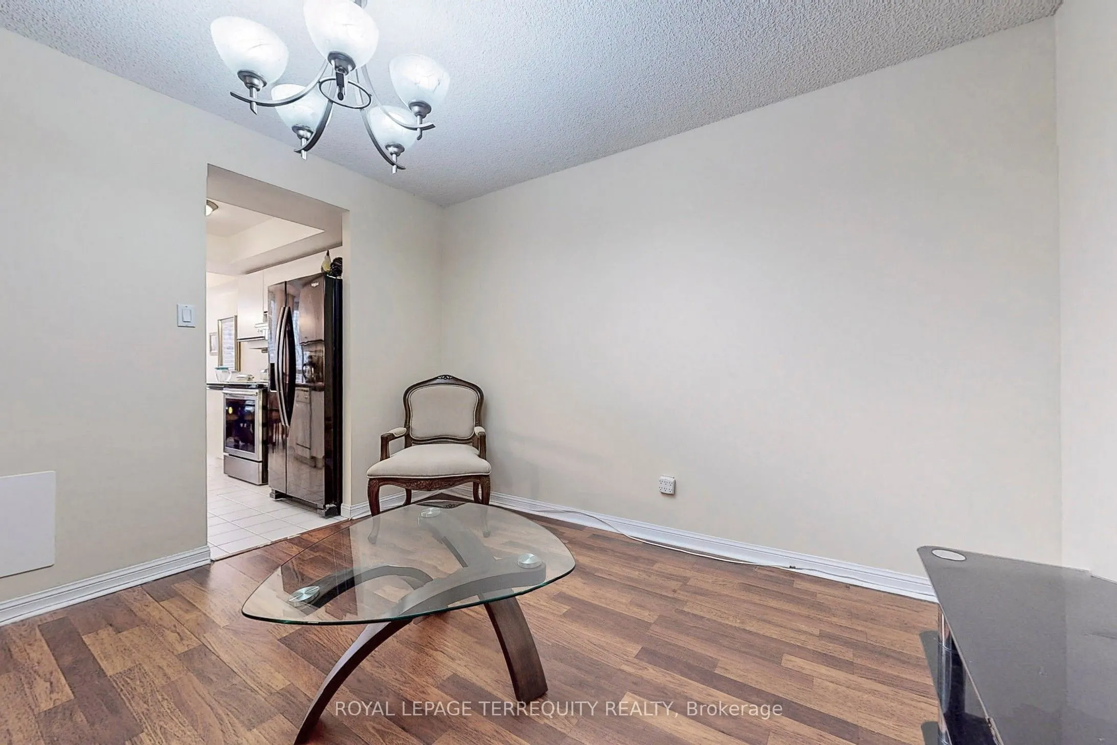 45 Kingsbridge Garden Circle, #207