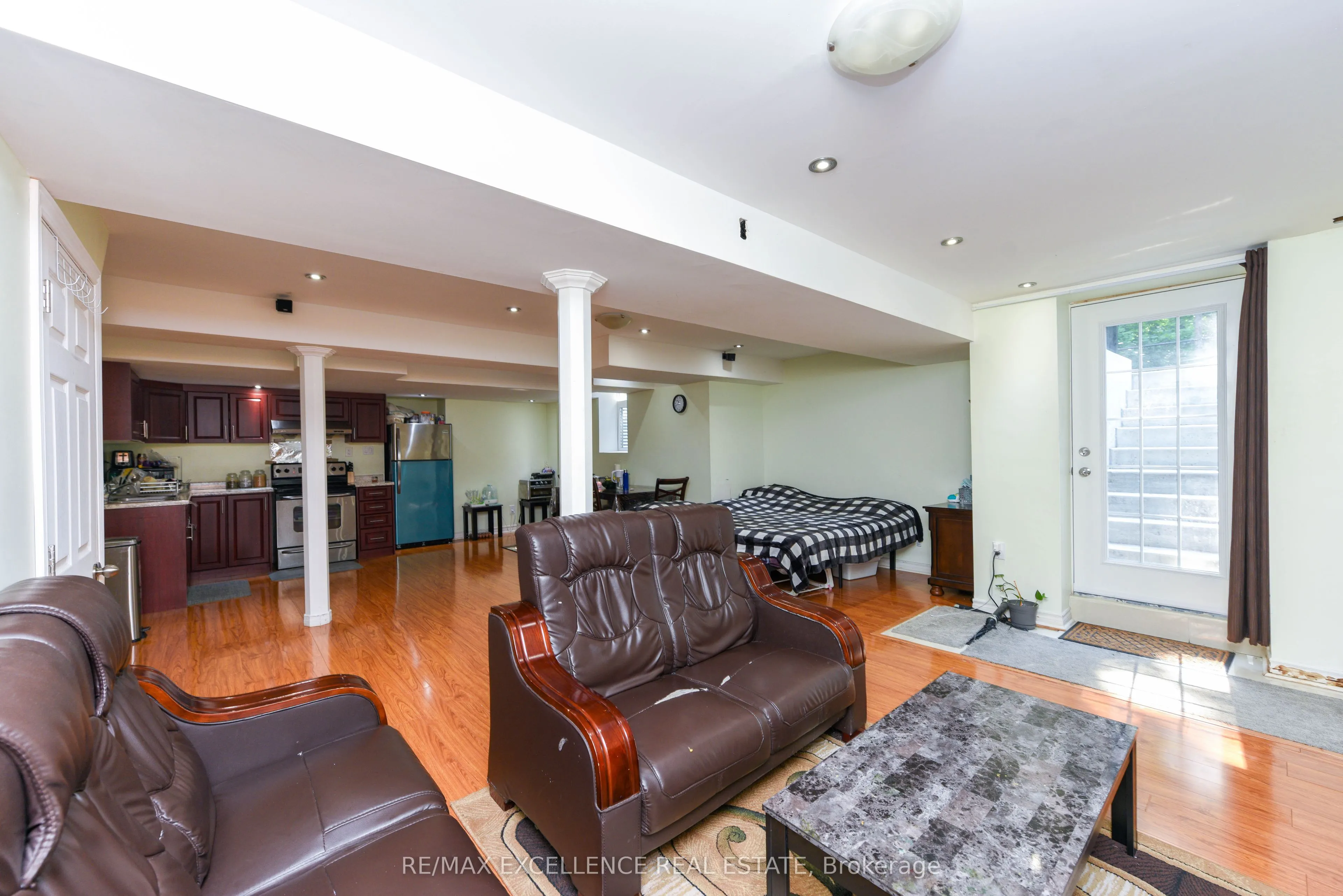 1166 Woodward Avenue