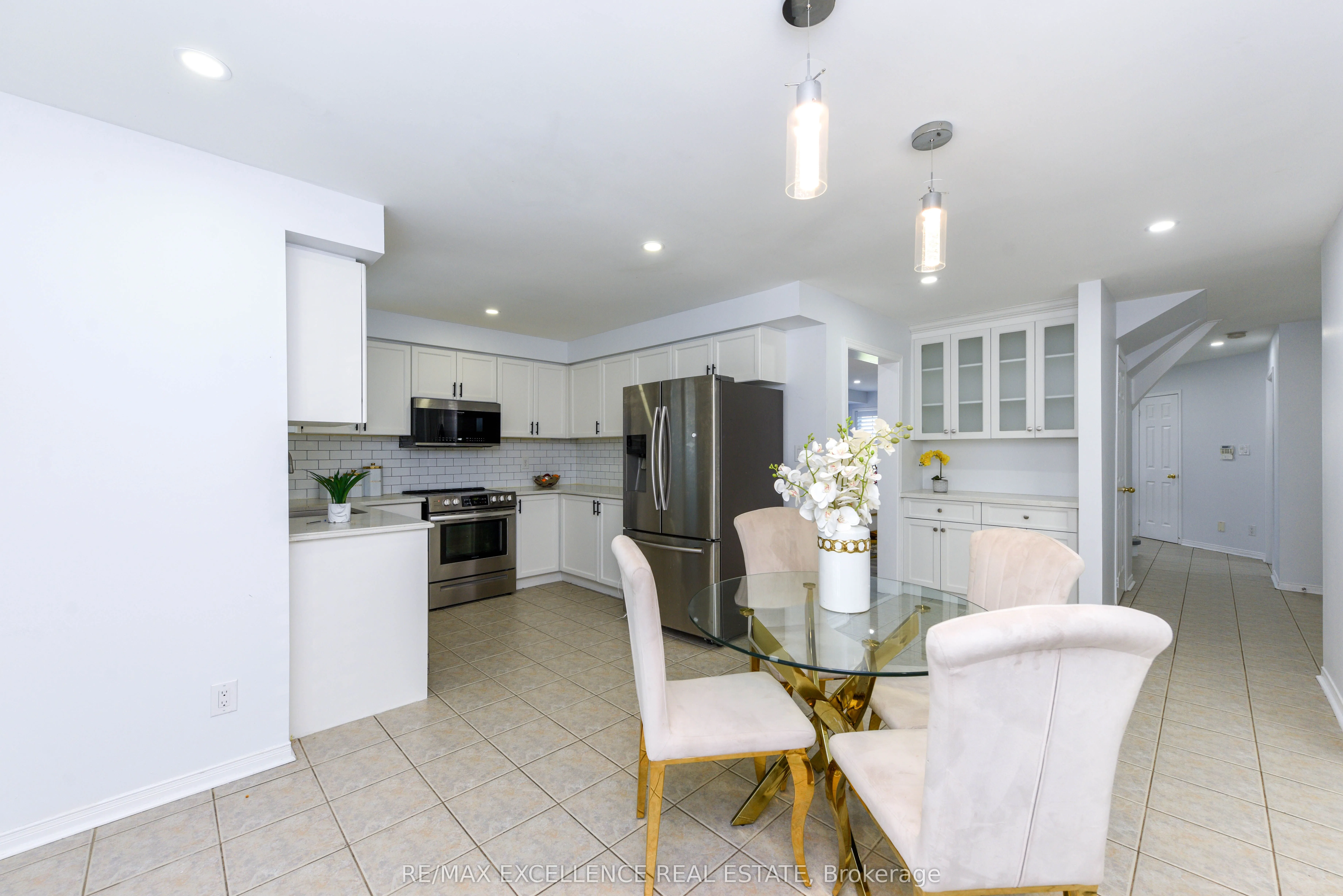 1166 Woodward Avenue