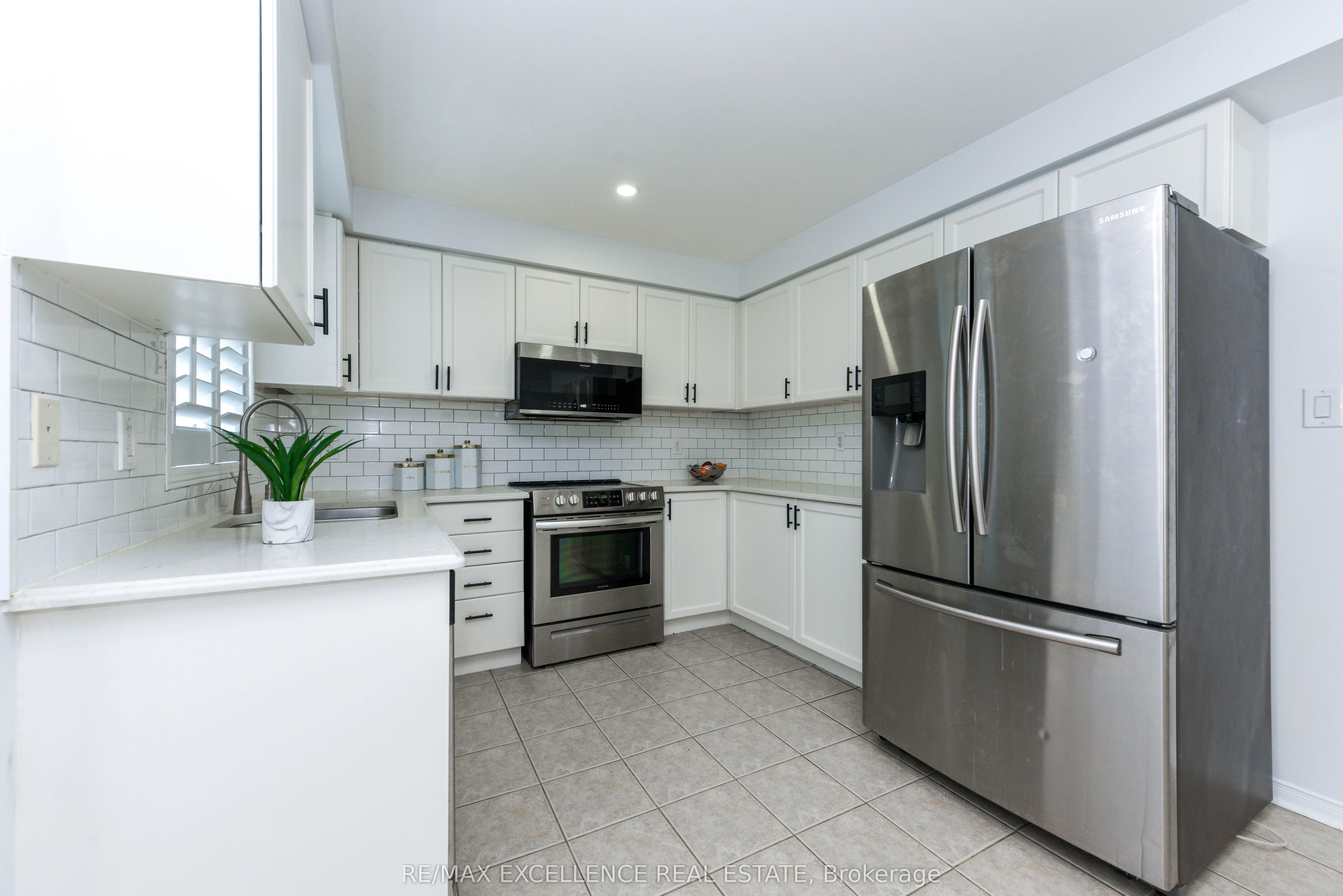 1166 Woodward Avenue