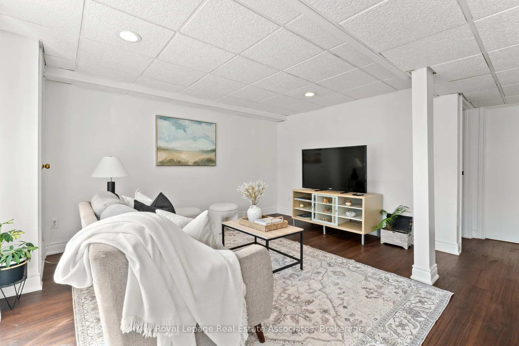 4605 Donegal Drive, #7