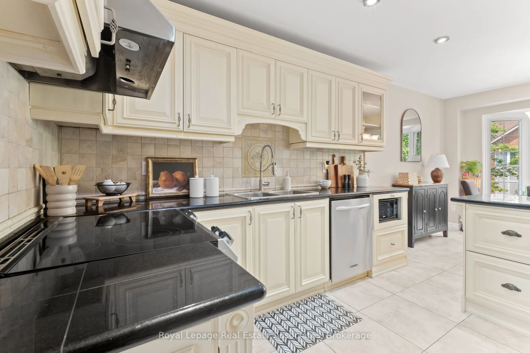 4605 Donegal Drive, #7