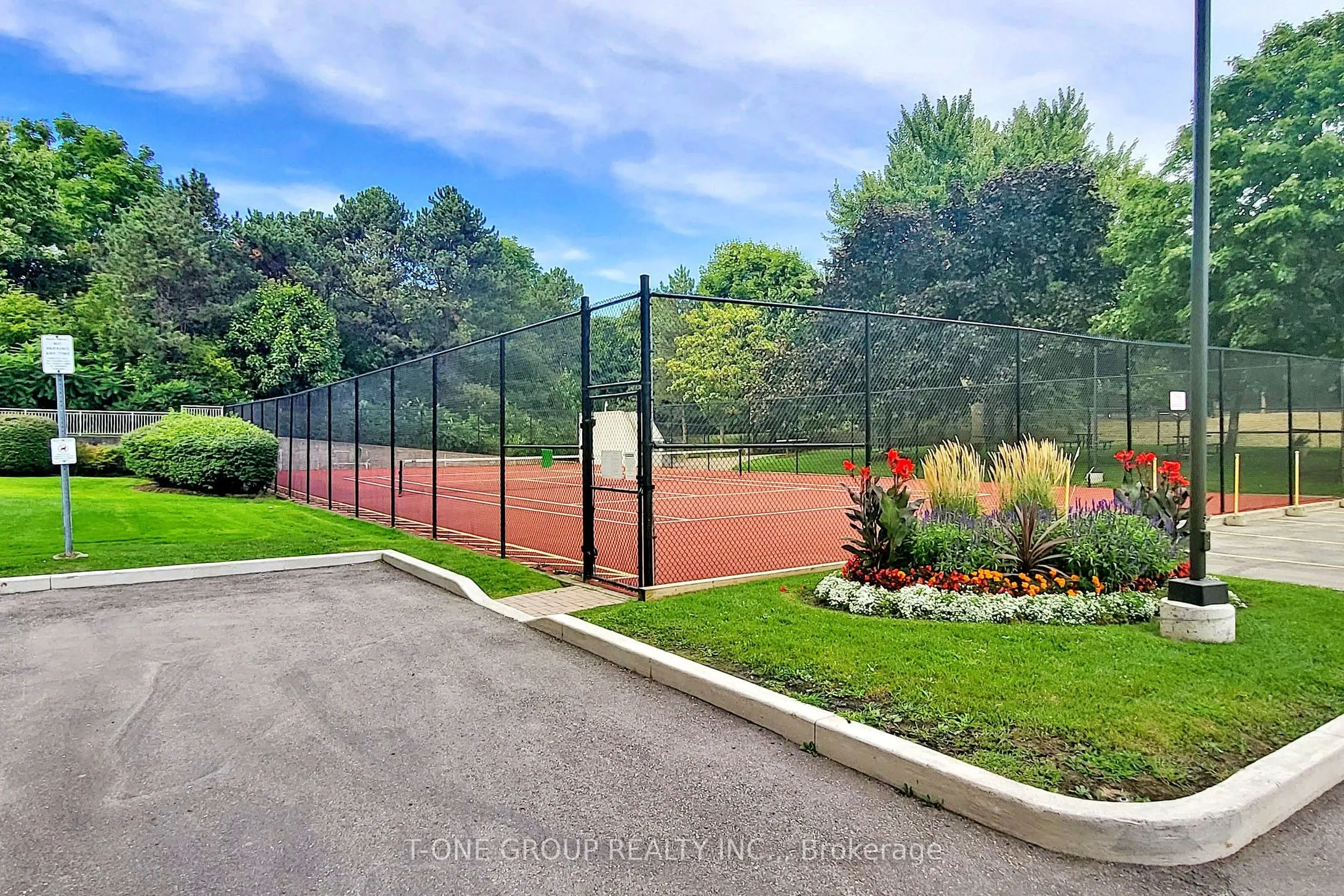 1485 Lakeshore Road E, #1117