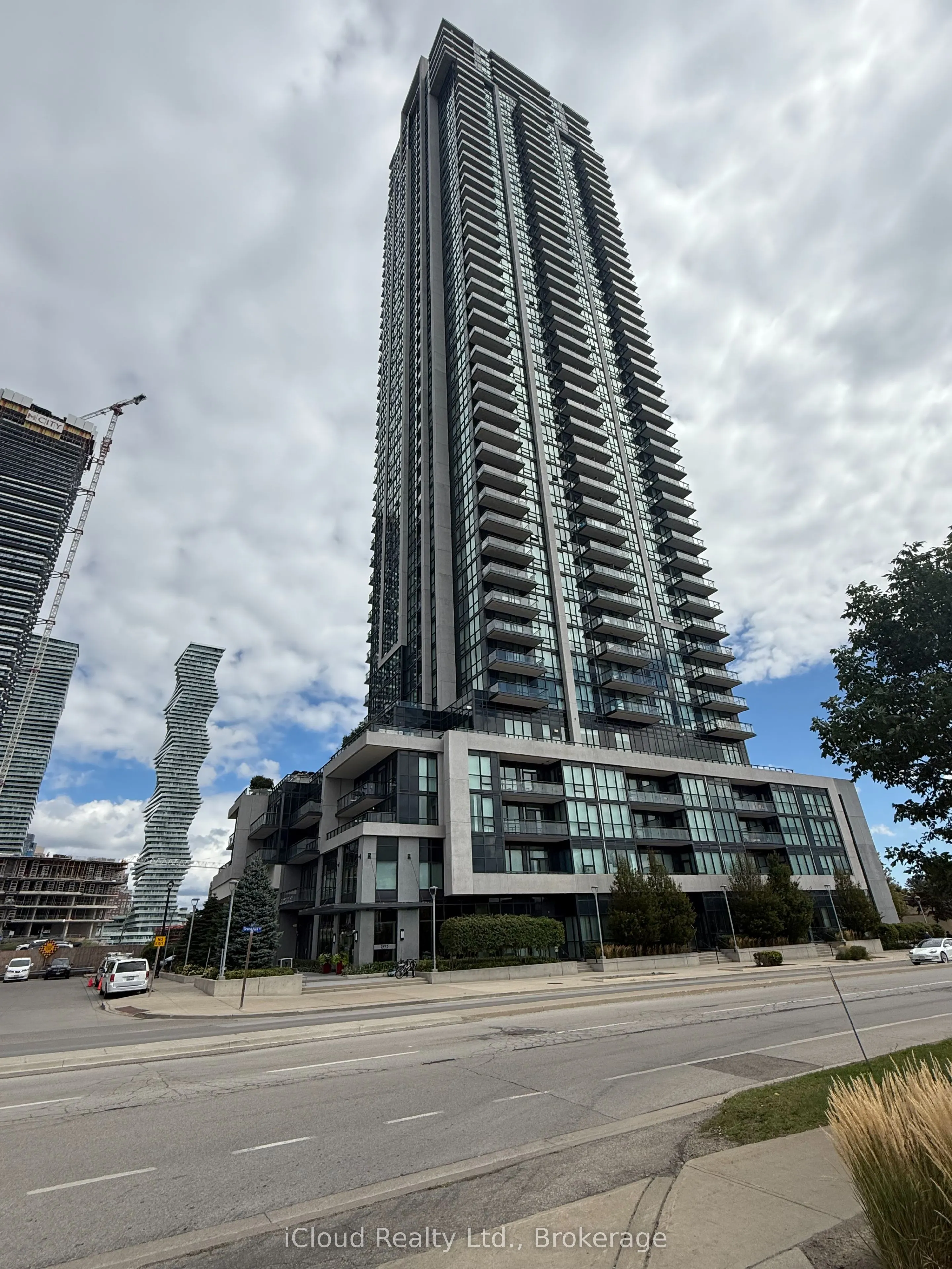 3975 Grand Park Drive, #10