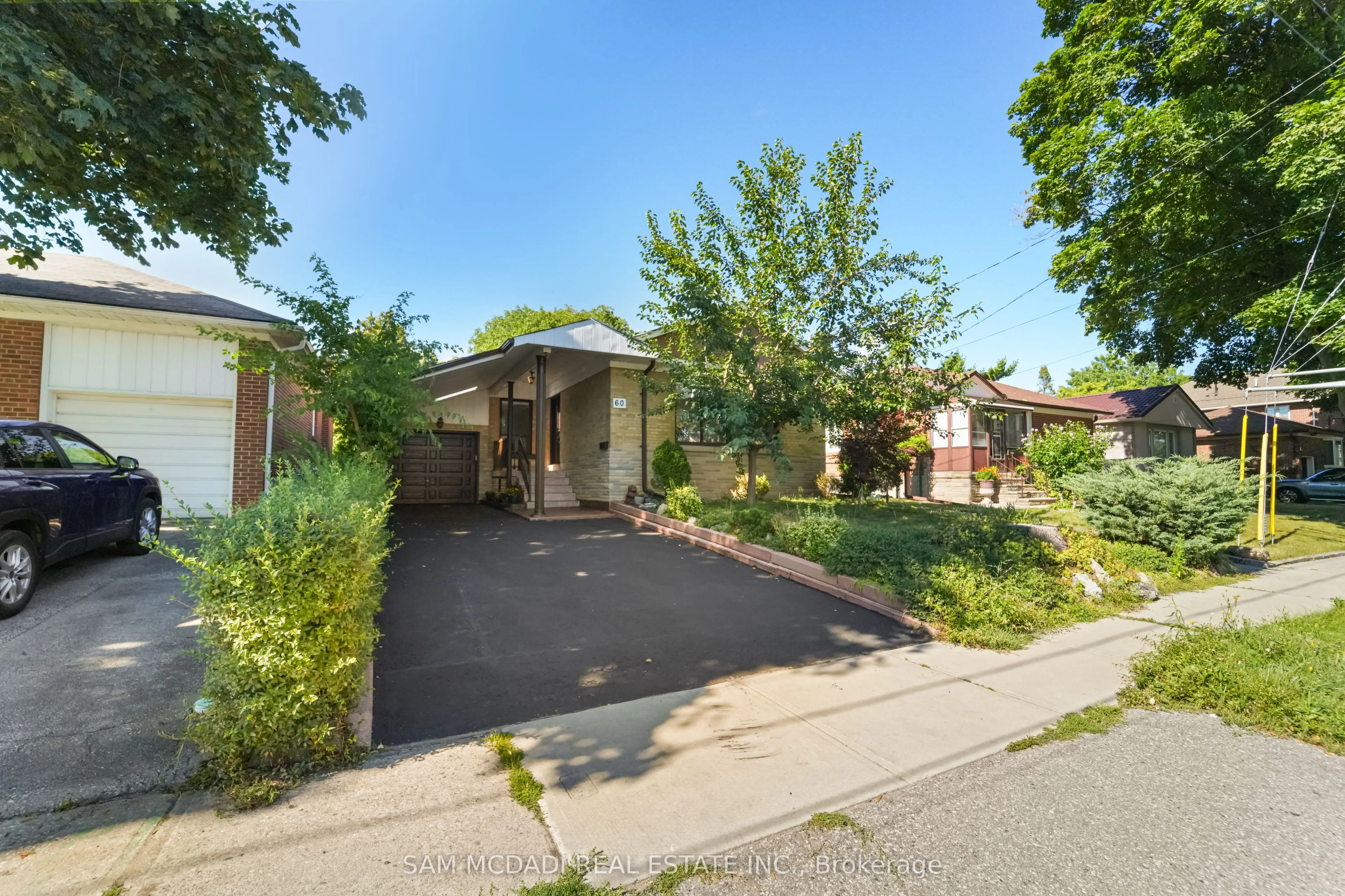 60 Greenfield Drive