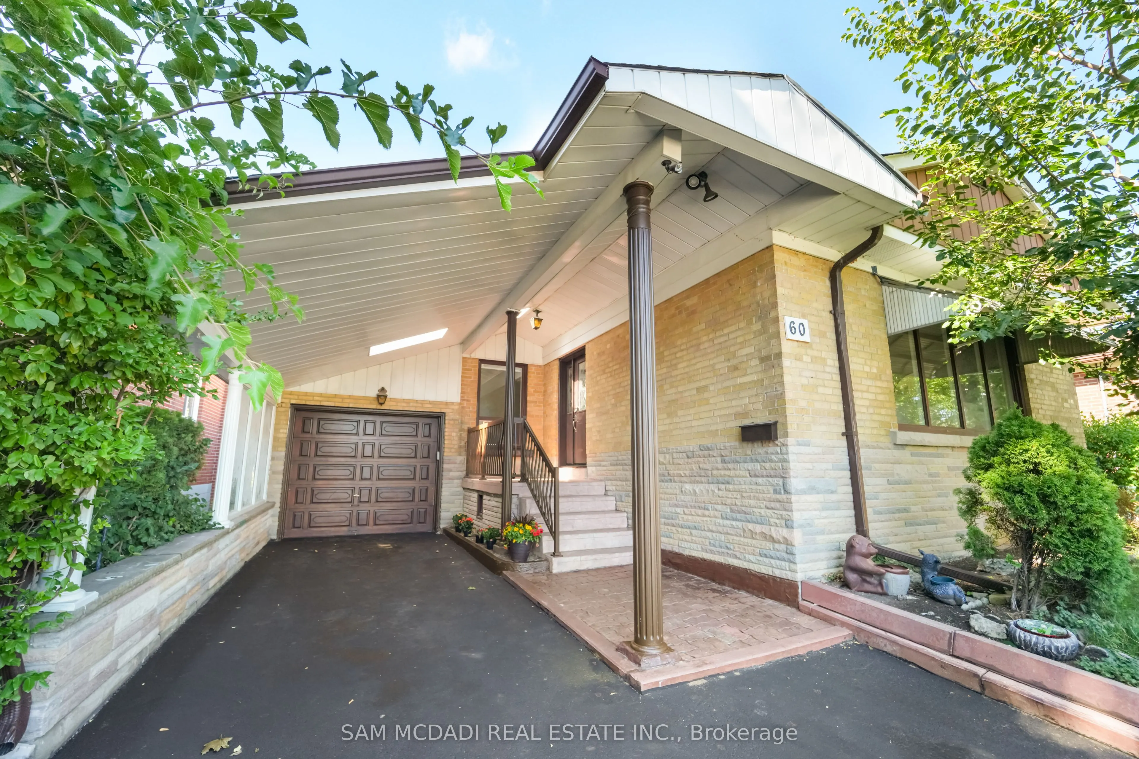 60 Greenfield Drive