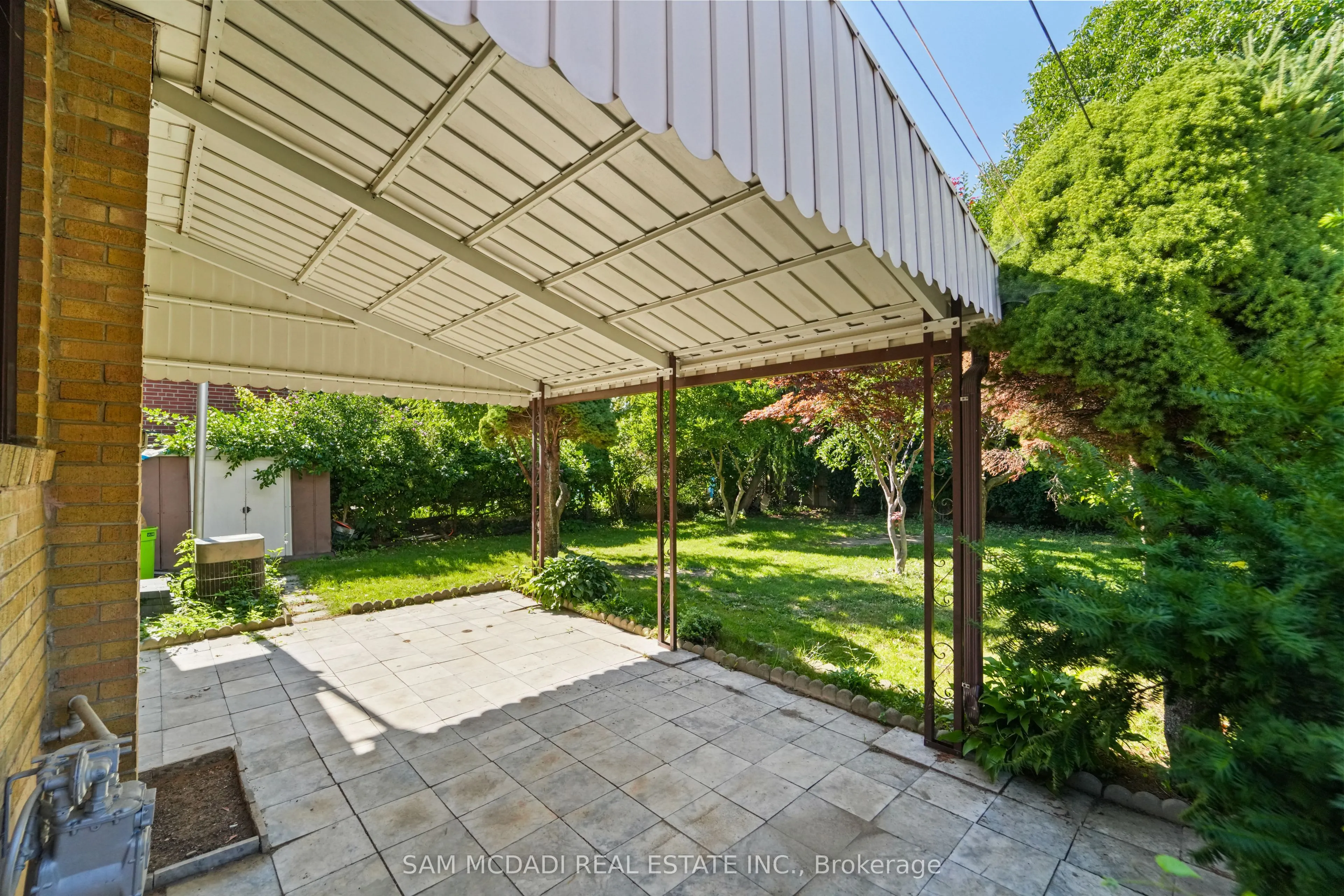 60 Greenfield Drive