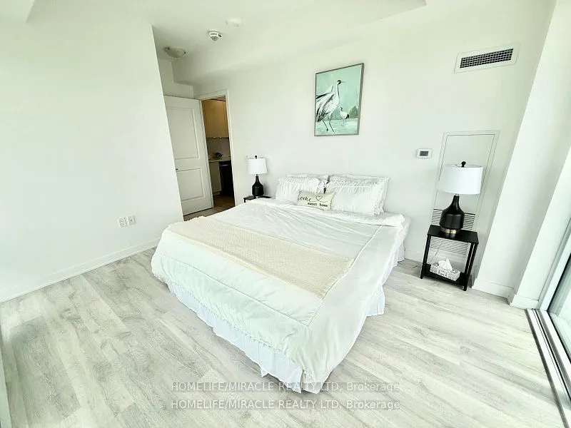 4675 Metcalfe Avenue, #1207