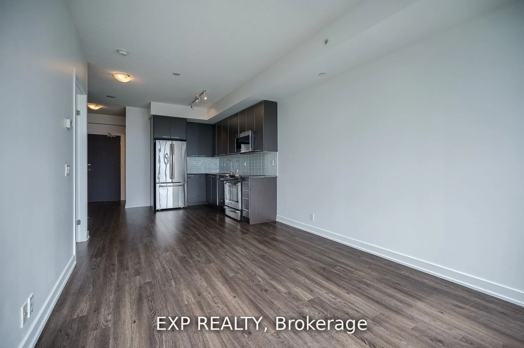 10 Park Lawn Road, #1902