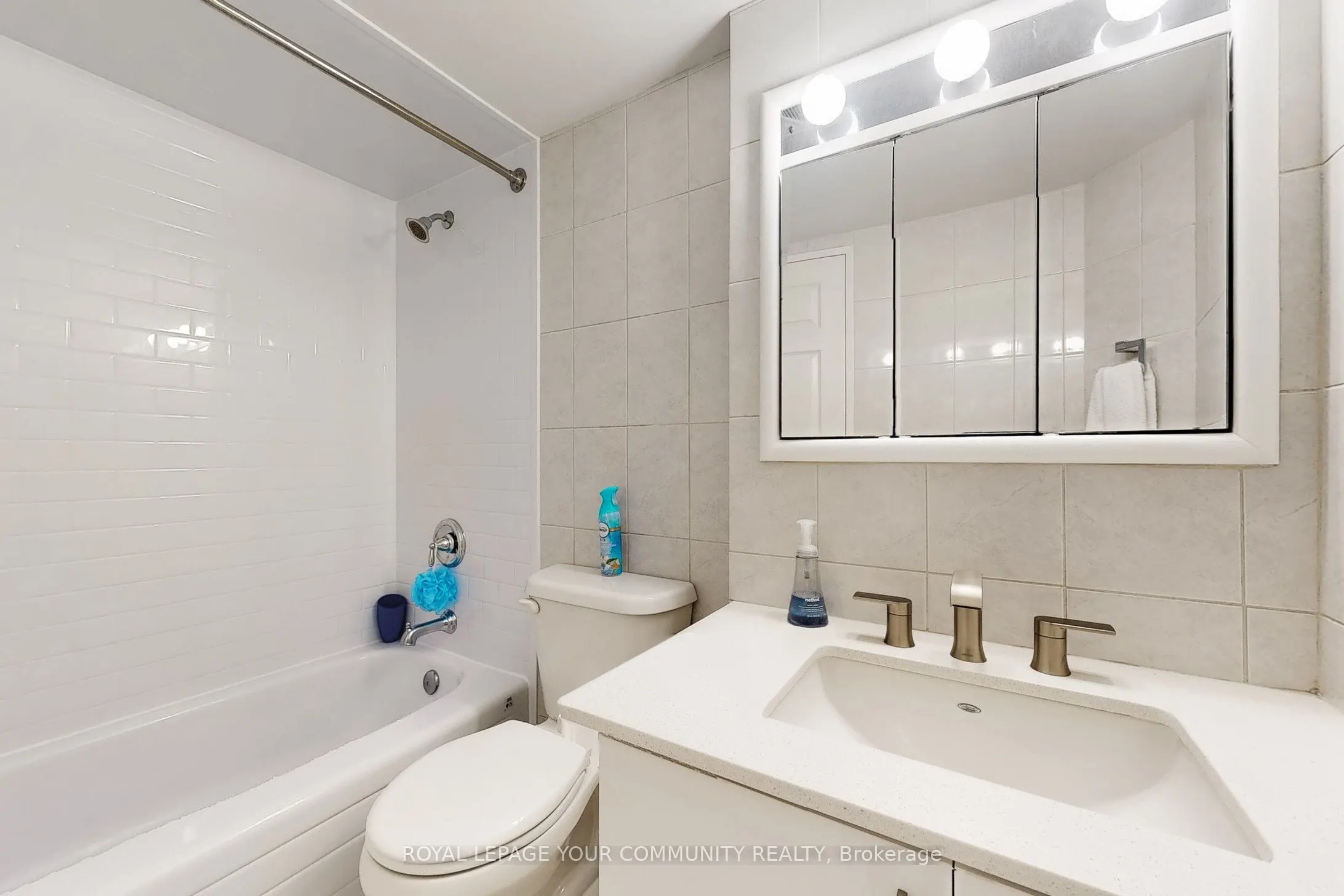 50 Kingsbridge Garden Circle, #603