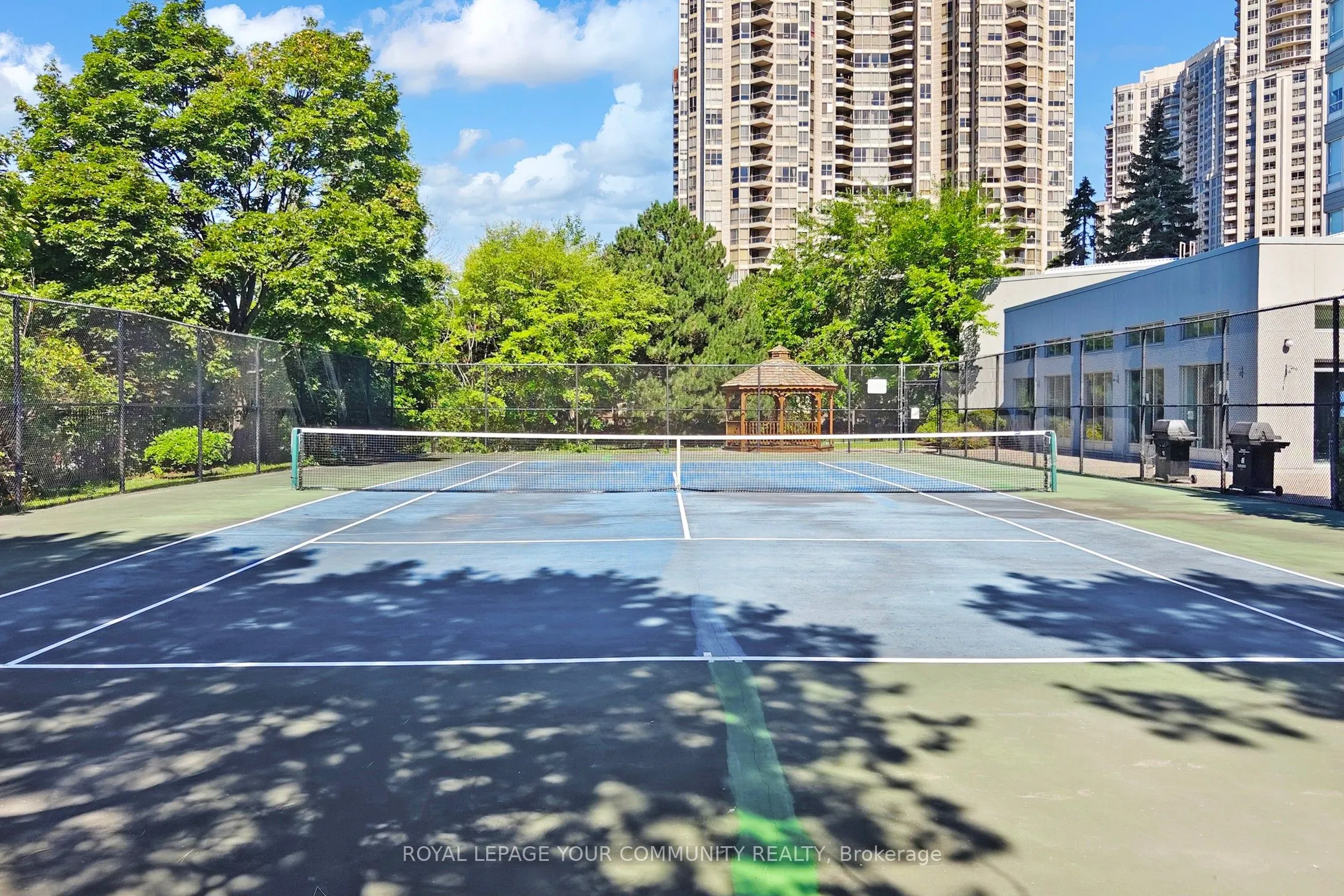 50 Kingsbridge Garden Circle, #603