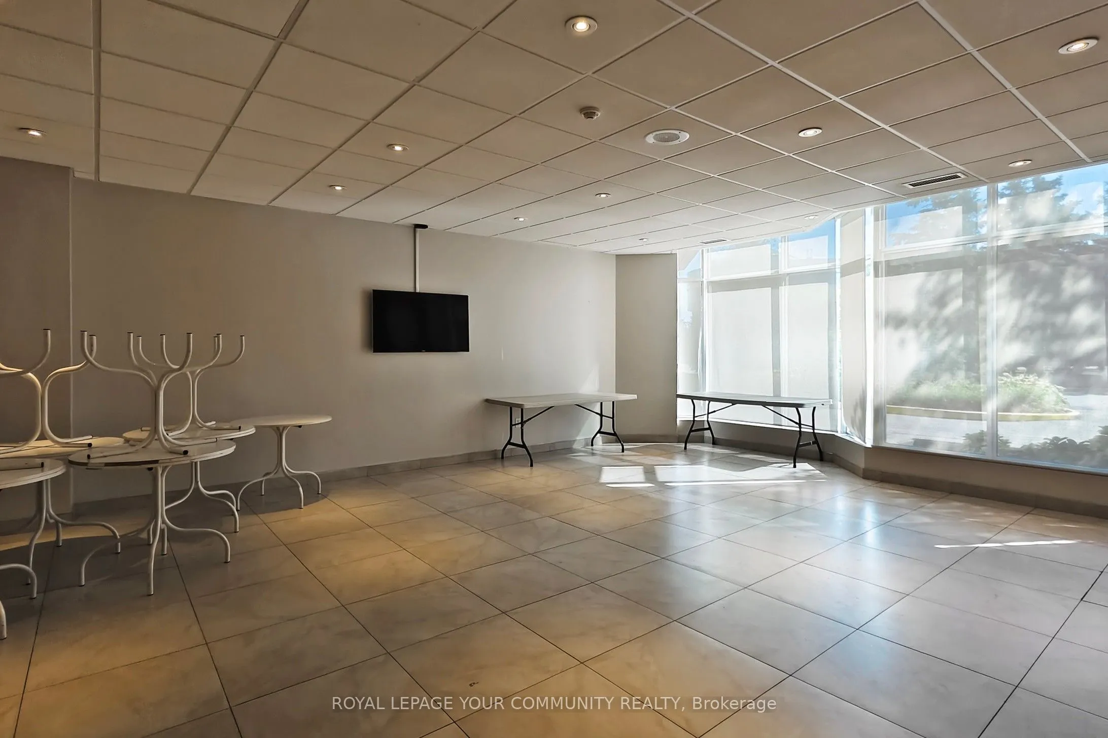 50 Kingsbridge Garden Circle, #603