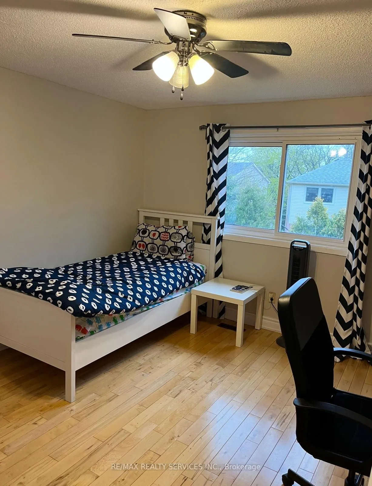 3192 Chamberlain Court, #Upper