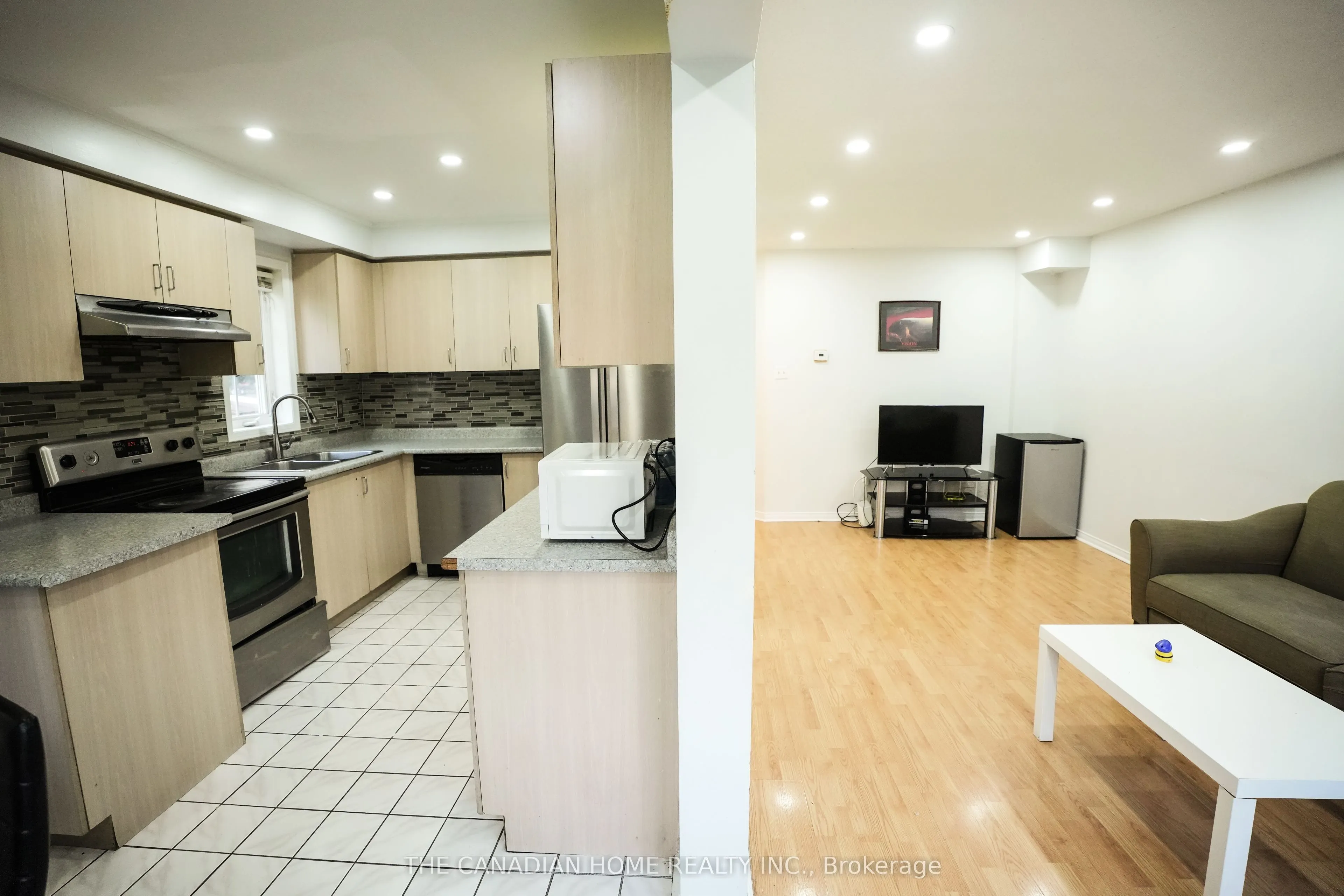 1 Kenwood Drive S, #61