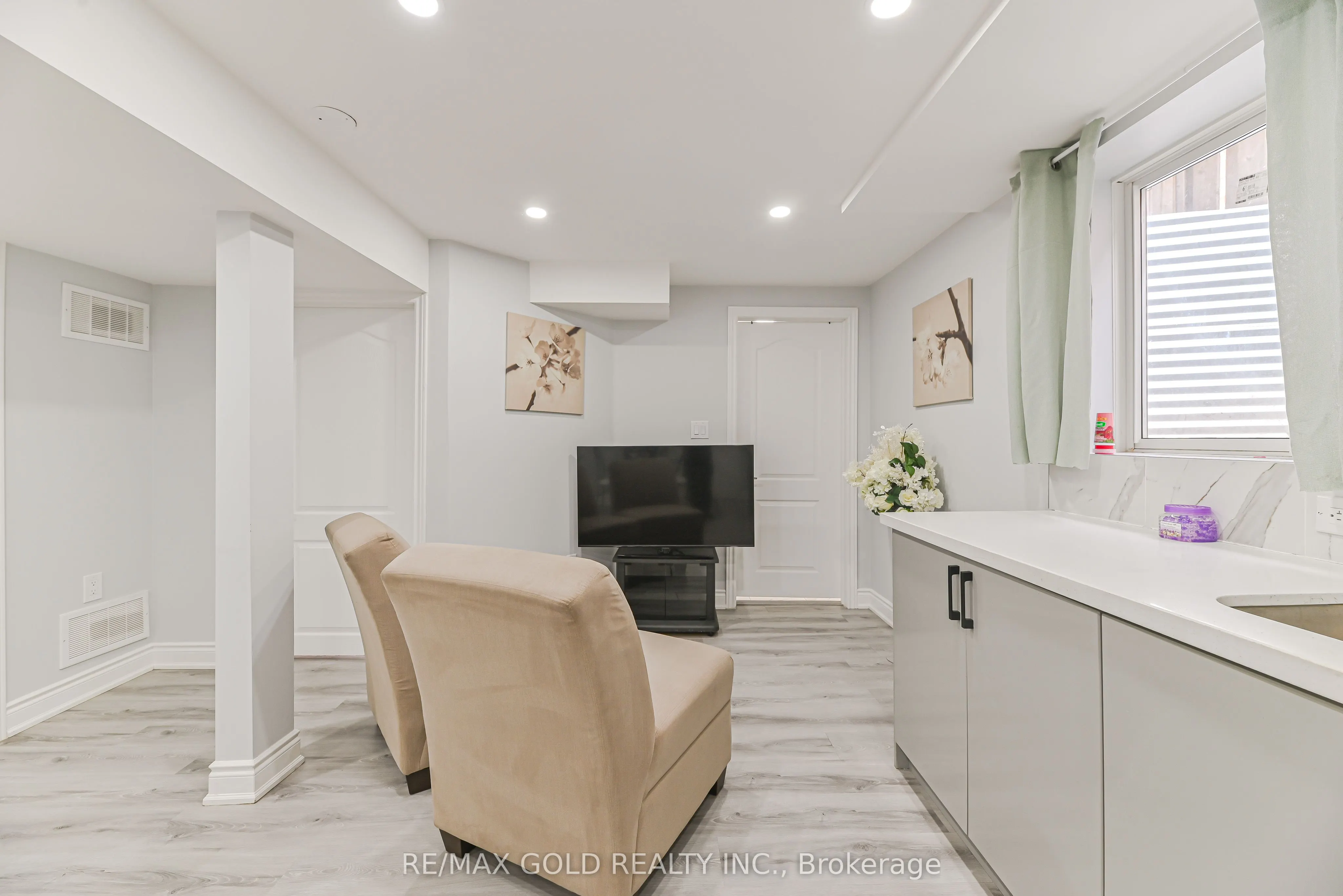 31 Cassander Crescent