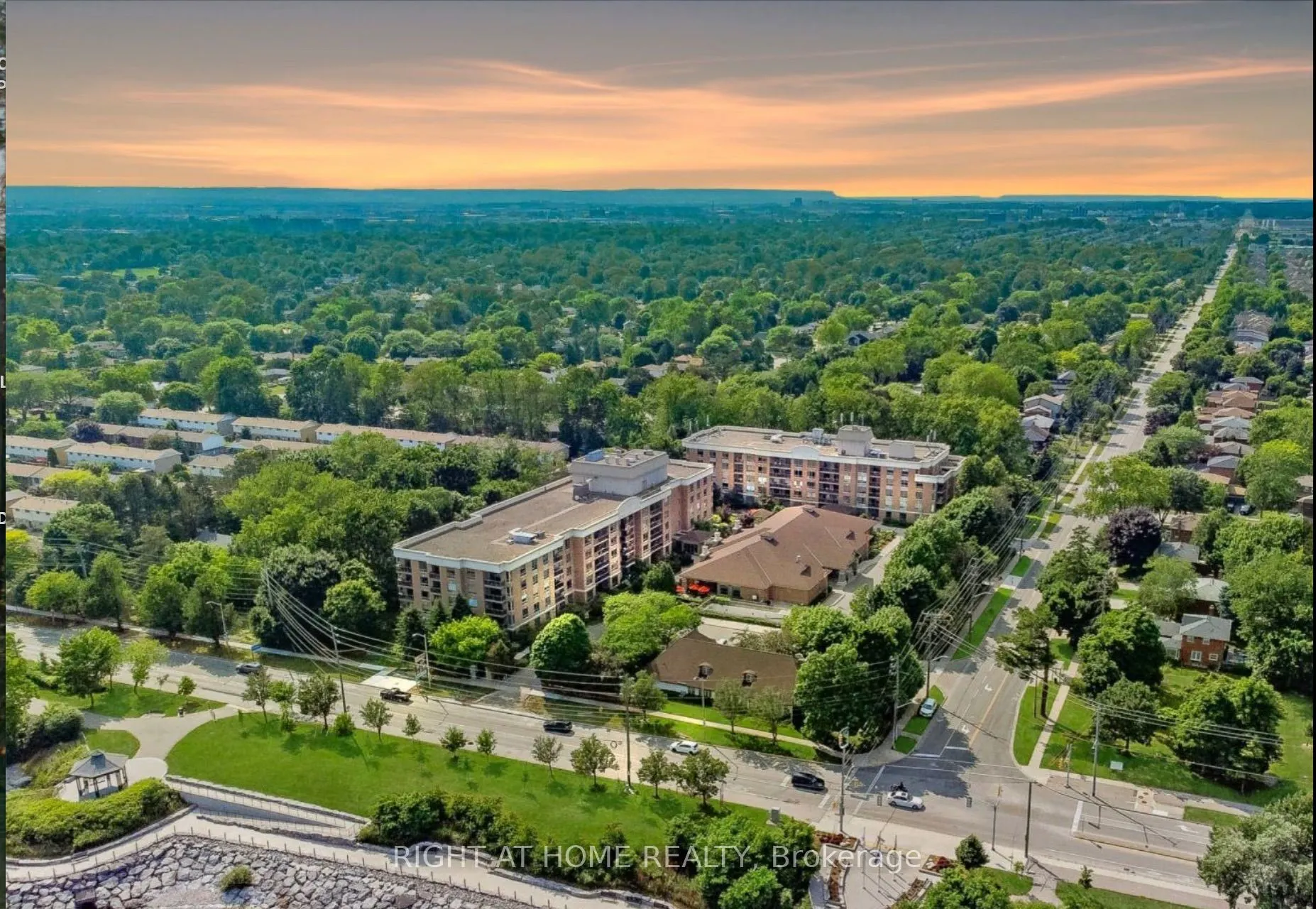 100 Burloak Drive, #1301
