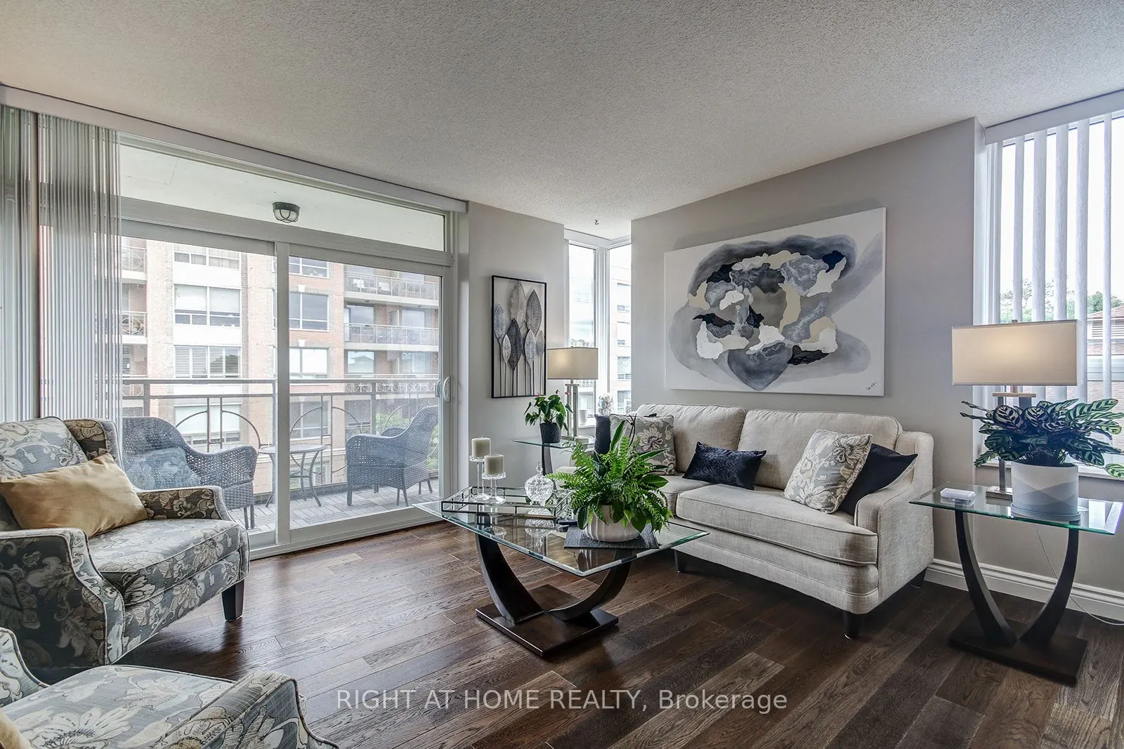 100 Burloak Drive, #1301