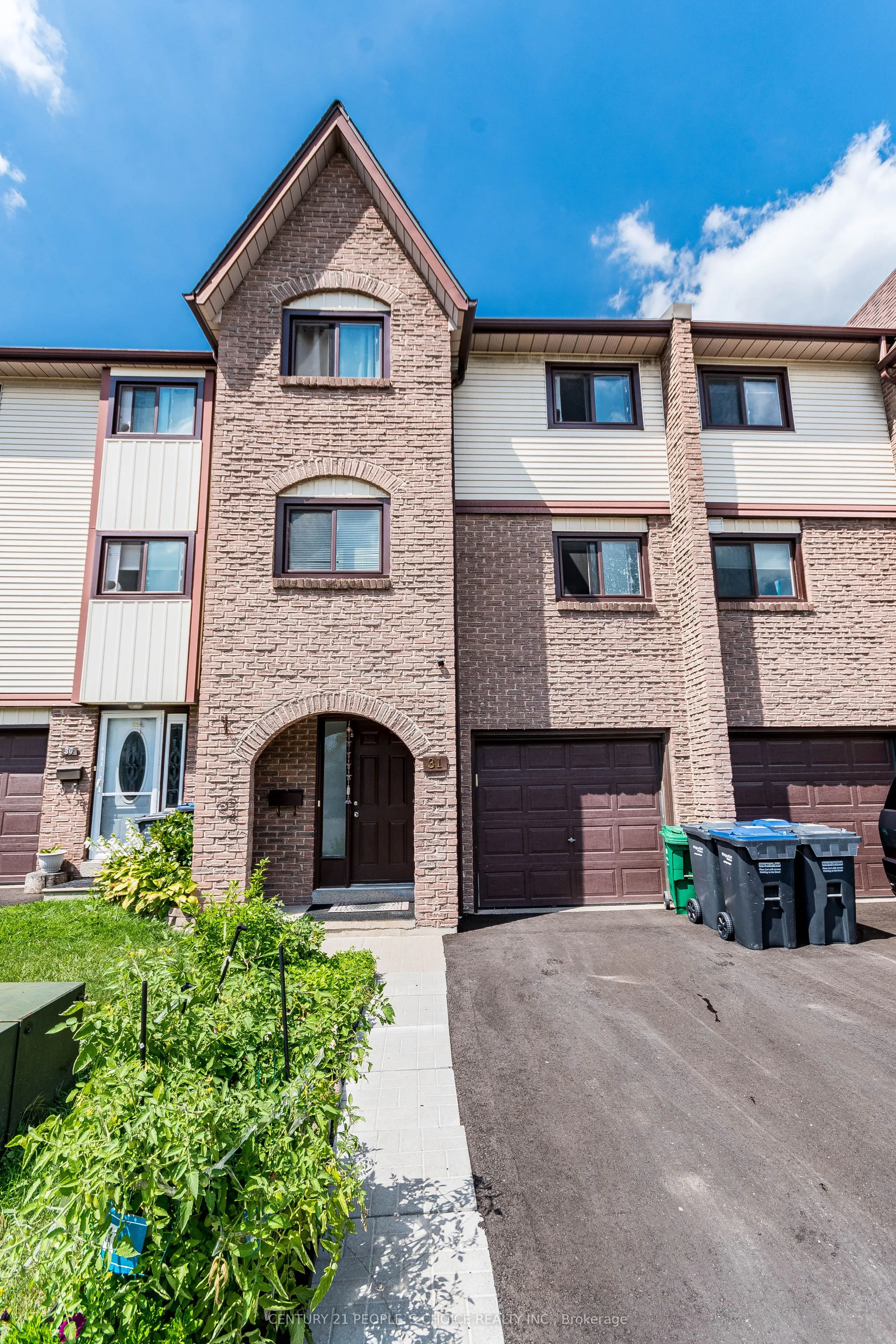31 Mccallum Court N, #31